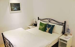4Plus Hostel