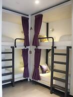 4Plus Hostel
