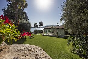 Calapetra Resort