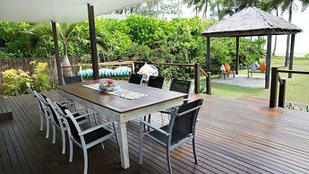 Absolute BeachFront Bliss @ Newell Beach