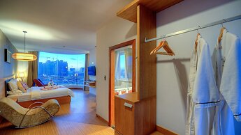 Orussey One Hotel & Apartment