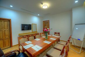 Orussey One Hotel & Apartment