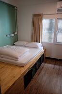 The Quarter Bangkok Poshtel & Coworking - Hostel