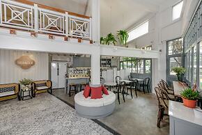 The Quarter Bangkok Poshtel & Coworking - Hostel