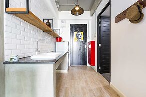 Rent V38