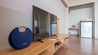 Lucid M