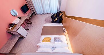 Lucid M