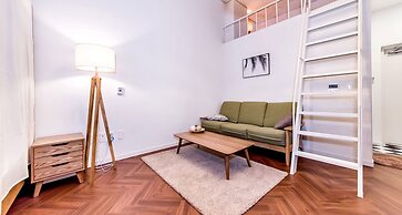 Lucid M