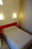 Acacia Hotel