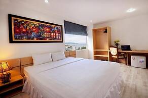 101 Star Hotel