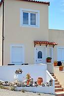 Manos Apartments