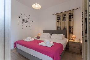 Manos Apartments