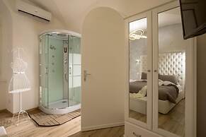 Ad Hoc Domus