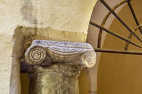Ad Hoc Domus