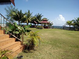 Bayu Beach Penarek