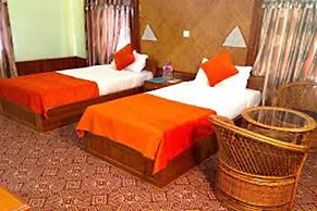 Dhampus Resort