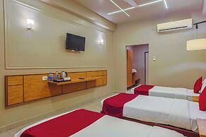 Max Hotels Prayagraj