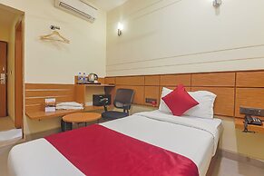 Max Hotels Prayagraj