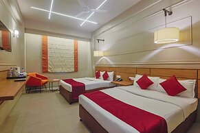 Max Hotels Prayagraj