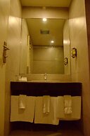 Max Hotels Jabalpur