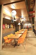 Max Hotels Jabalpur