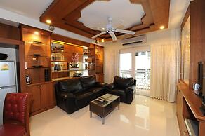Whitehouse Condotel