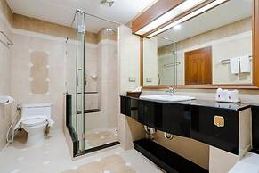 Whitehouse Condotel