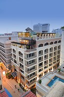 Whitehouse Condotel