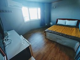 Shiny Hotel