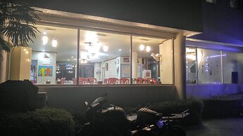 Shiny Hotel