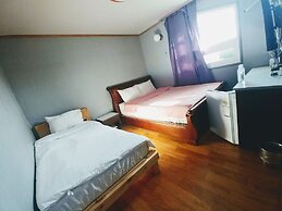 Shiny Hotel