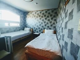 Shiny Hotel