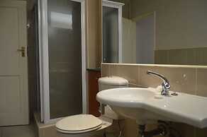 403 Lighthouse Mall Apartments