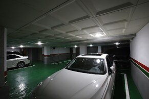 Hotel Cello Guri