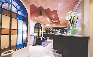 Quari Hotel Restaurant & Pizza