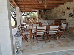 Kymaros Villas