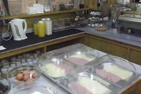 Ammon Garden Hotel