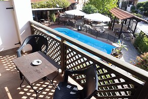 Ammon Garden Hotel
