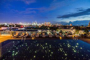 Blue Boat Hotel JC