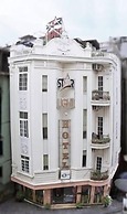 Hạ Long Starlight Hotel