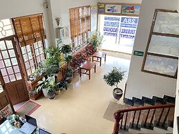 Alex Ha Long Hotel