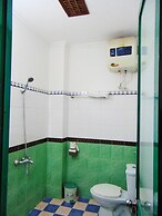 Alex Ha Long Hotel