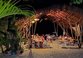 Luau Beach Inn