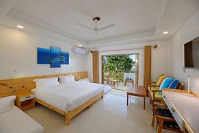 Luau Beach Inn