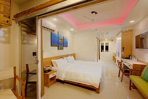 Luau Beach Inn