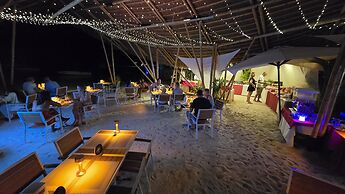 Luau Beach Inn