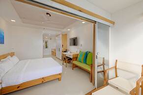 Luau Beach Inn