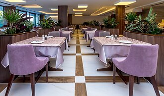 Hotel Plaza Duce