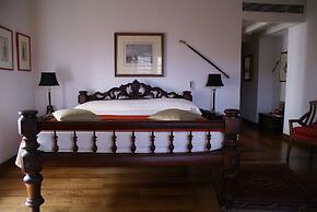 Le Colonial 1506