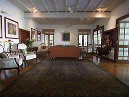 Le Colonial 1506